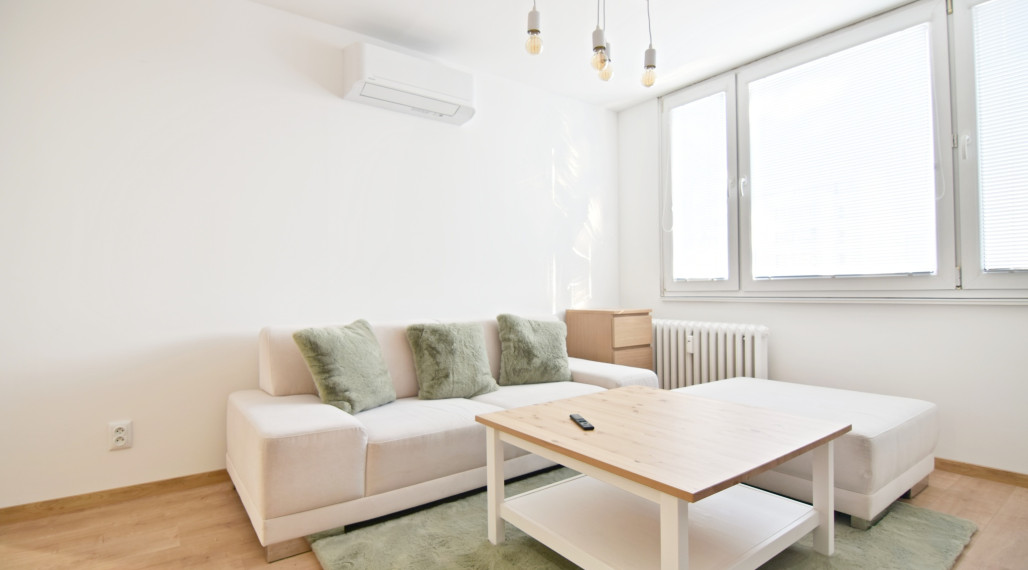 • PRENAJATÉ • 2 izb. byt, 42 m2, ul. Ružínska, Terasa