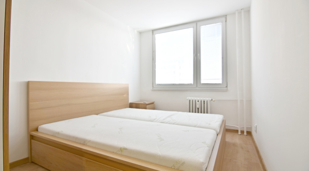 • PRENAJATÉ • 2 izb. byt, 42 m2, ul. Ružínska, Terasa
