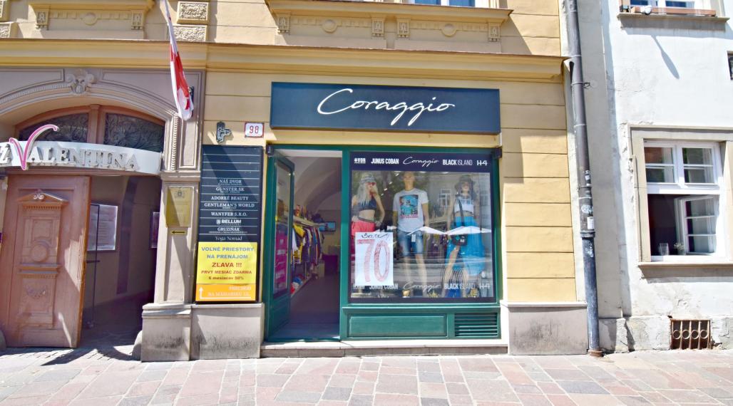 Obchodné priestory 57 m2 s výkladom na HLAVNEJ ul.