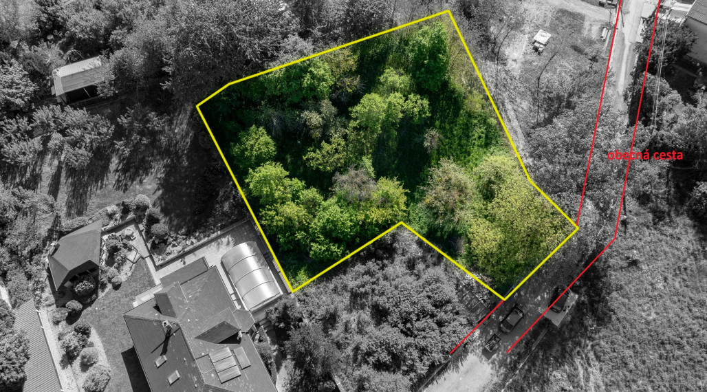 Pozemok 928 m² v intraviláne obce Vyšná Hutka – ideálny pre modulárny dom