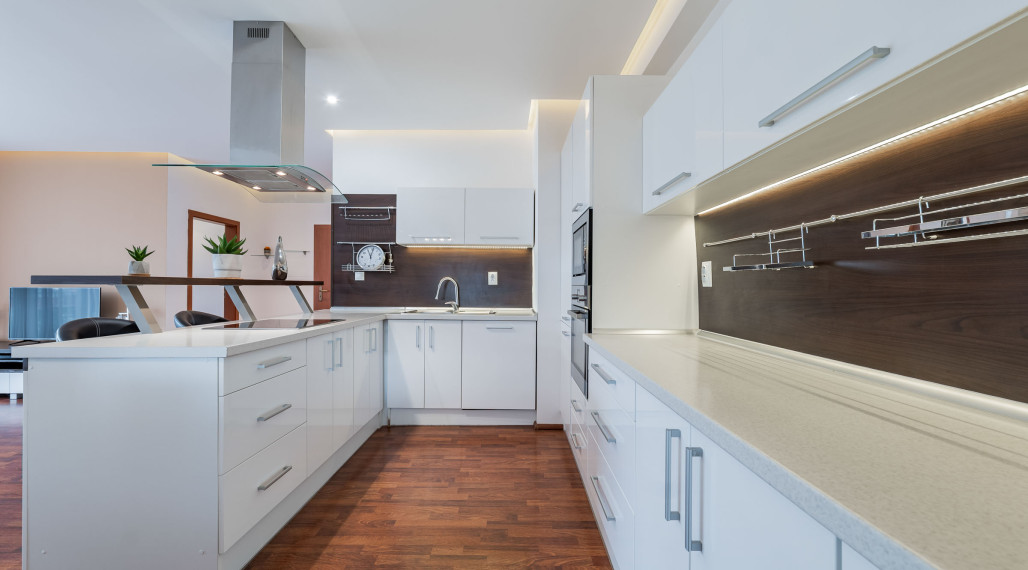 • REZERVOVANÉ • Priestranný 2 izb. byt, 67 m2 v Novostavbe, ul. Obrody