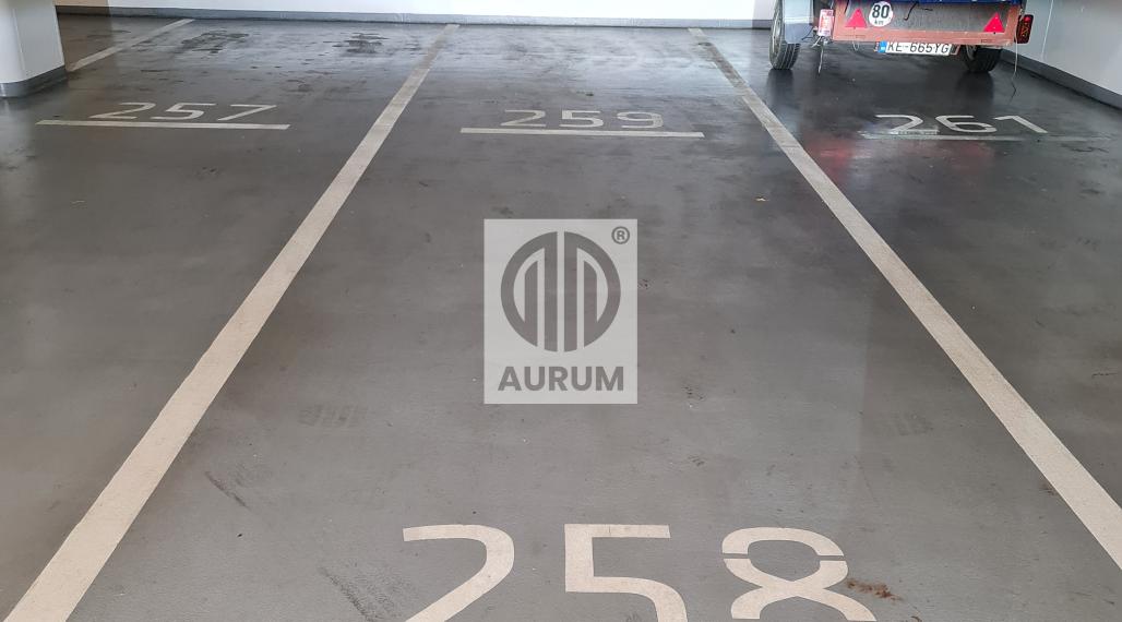 Dvojité Parkovacie miesto v podzemnej garáži, Centrum, Rezidencia pri Radnici.