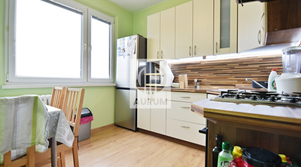 PRENAJATÉ-Moderný 3-izbový zariadený byt