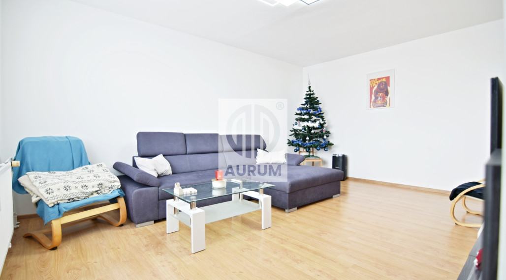 PRENAJATÉ-Moderný 3-izbový zariadený byt