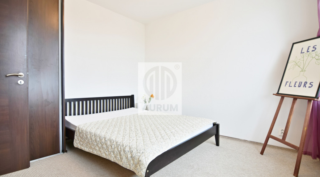 •REZERVOVANÉ• Priestranný 3-izbový byt na Meteorovej