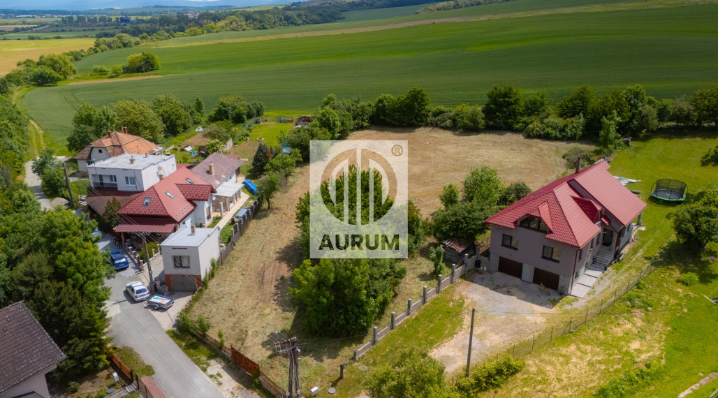 Stavebný Pozemok 3523 m2, Perín-Chym, časť Vyšný Lánec