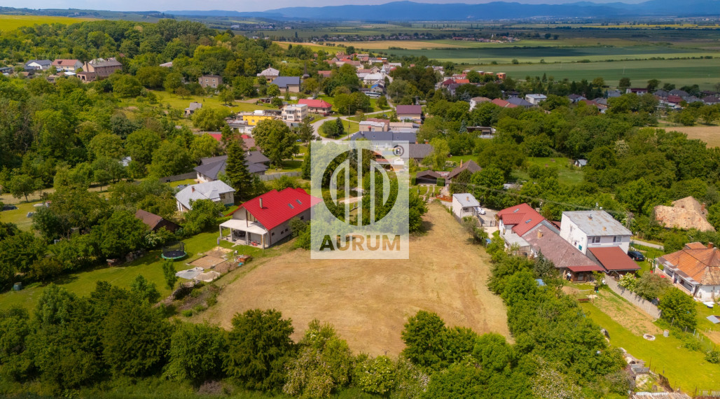 Stavebný Pozemok 3523 m2, Perín-Chym, časť Vyšný Lánec