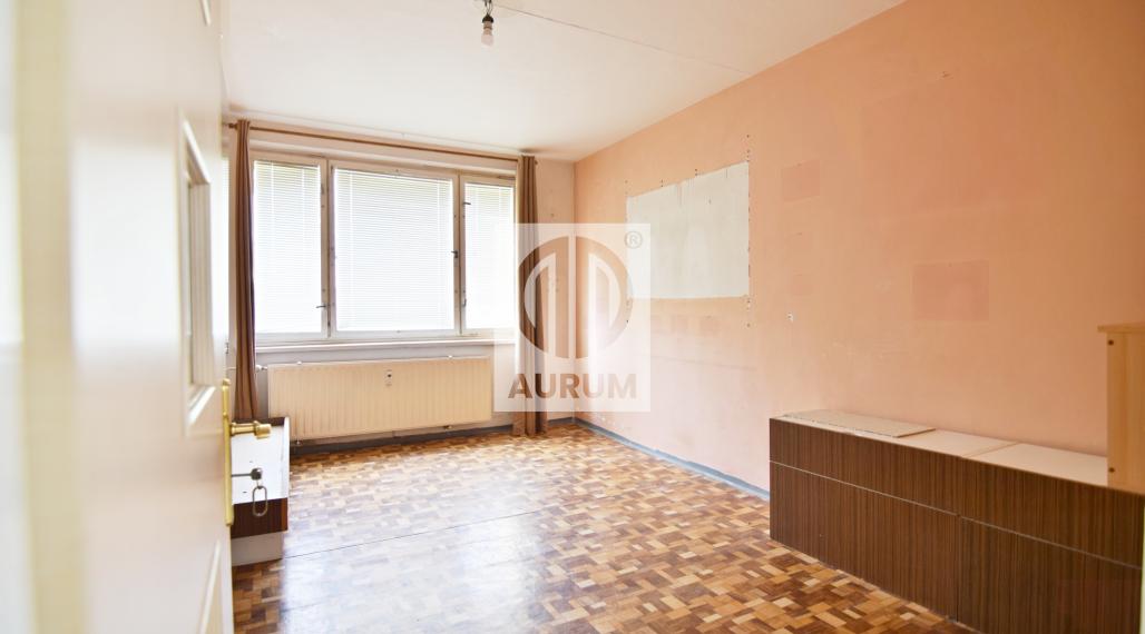 PREDANÝ - Priestranný 2 izb. byt, 58 m2 s Loggiou, ul. Považská