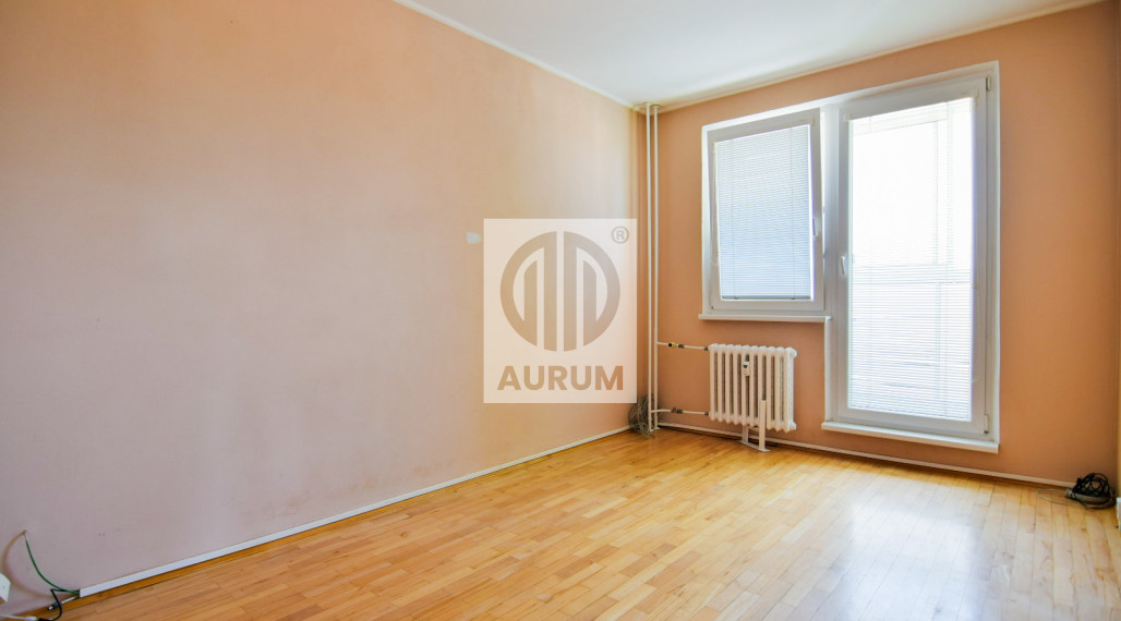 3- izbový byt - Sídlisko ťahanovce.