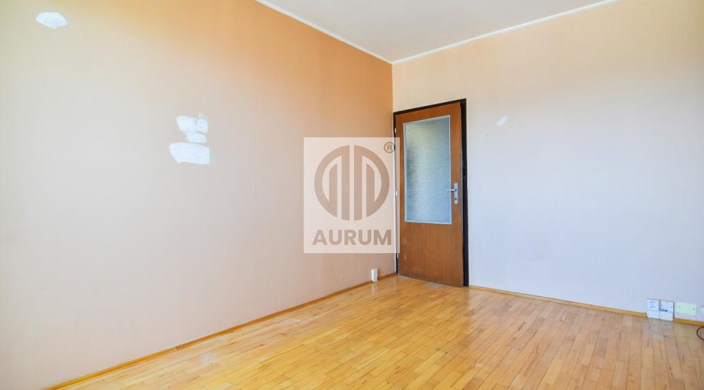 3- izbový byt - Sídlisko ťahanovce.