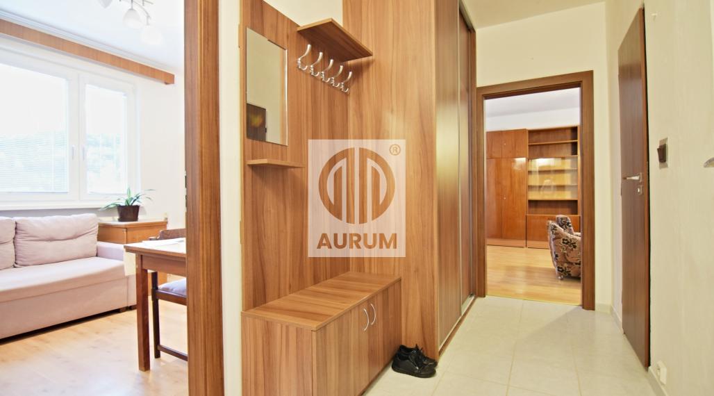 • REZERVOVANÉ • Priestranný 3 izb. byt, 70 m2, sídl. Pod Papierňou