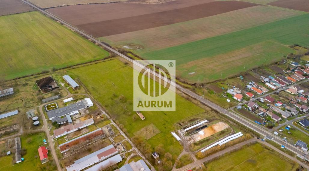 Pozemok pre výstavbu Haly, 14 km od Košíc