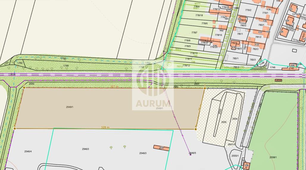 Pozemok pre výstavbu Haly, 14 km od Košíc