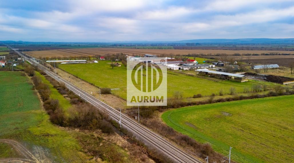 Pozemok na výstavbu Haly, 14 km od Košíc