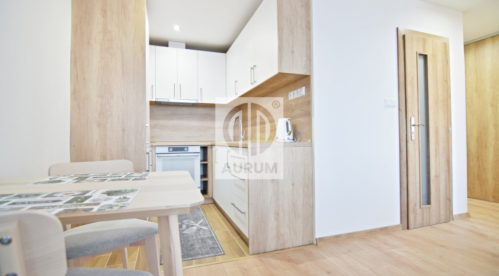 • PRENAJATÉ • 2 izb. byt, 42 m2, ul. Ružínska, Terasa