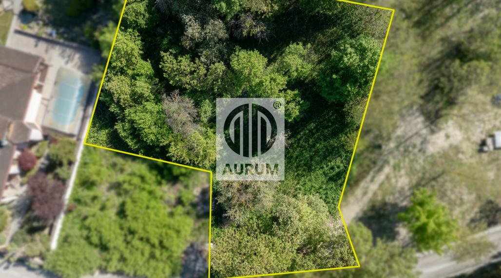 Pozemok 928 m² v intraviláne obce Vyšná Hutka – ideálny pre modulárny dom
