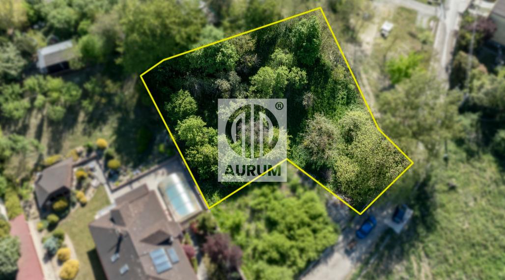 Pozemok 928 m² v intraviláne obce Vyšná Hutka – ideálny pre modulárny dom