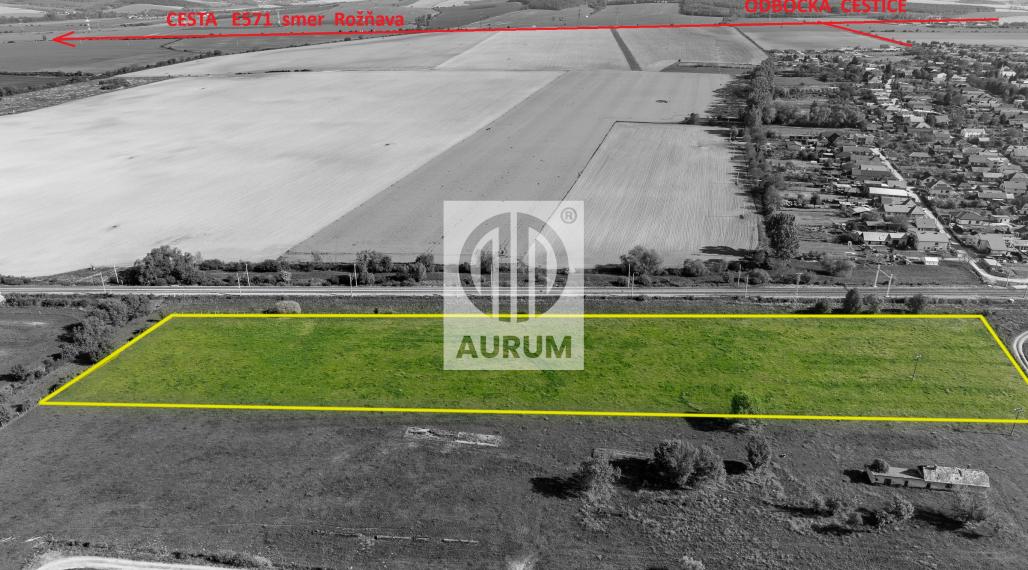 Pozemok 25.000 m2 na výstavbu Haly, 14 km od Košíc