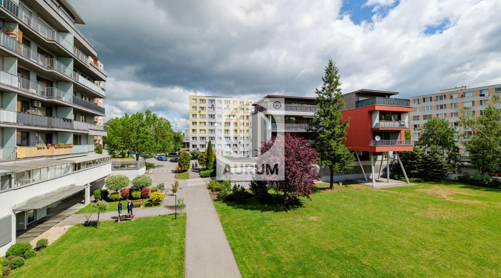 Priestranný 2 izb. byt, 67 m2 v Novostavbe, ul. Obrody