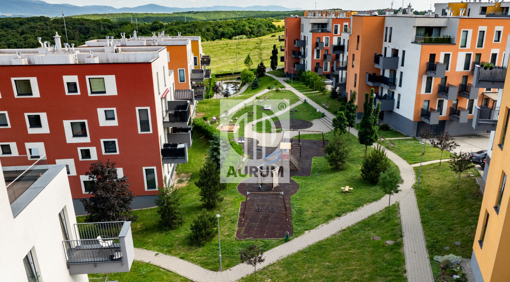 Novostavba Zelená stráň, 4 izb. byt s 2 balkónmi, 88 m2