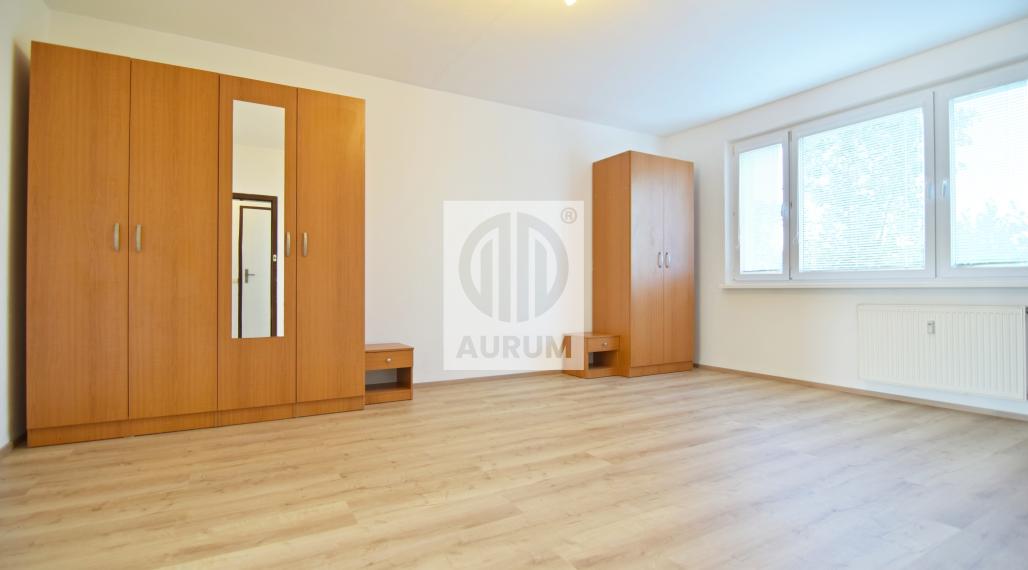3 izb. byt 78 m2, loggia, ul. Viedenská, Ťahanovce