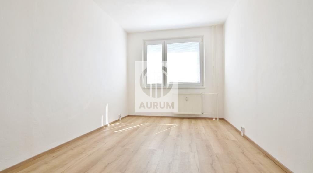 3 izb. byt 78 m2, loggia, ul. Viedenská, Ťahanovce
