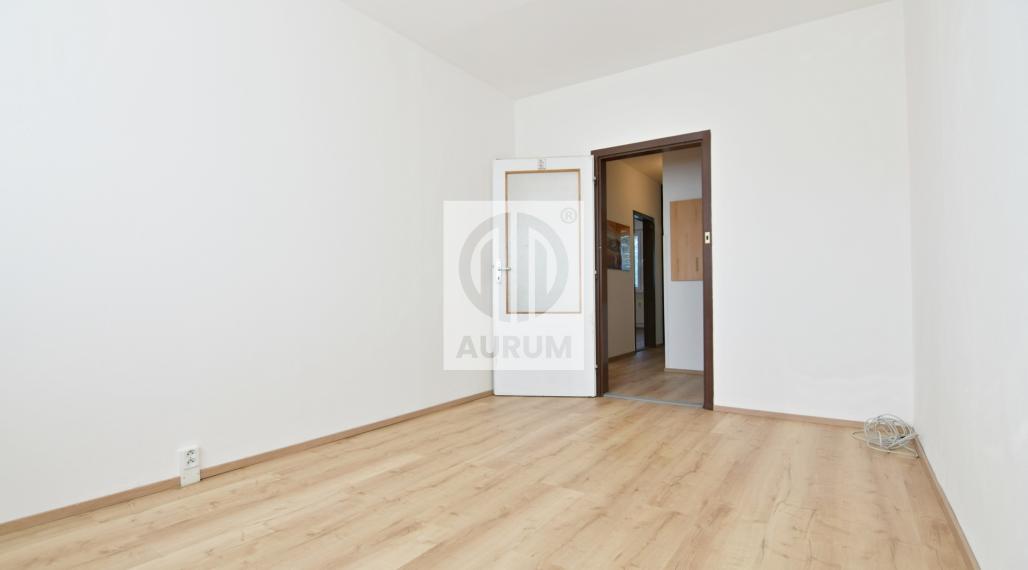 3 izb. byt 78 m2, loggia, ul. Viedenská, Ťahanovce