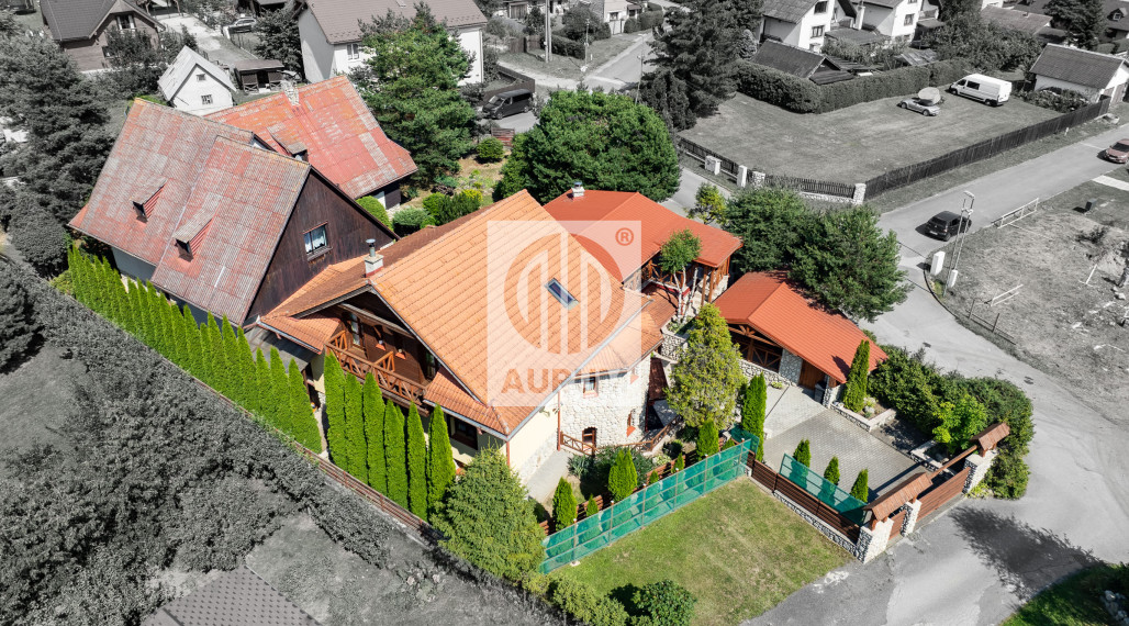 Penzión s Rodinným Domom pod Tatrami, Stará Lesná