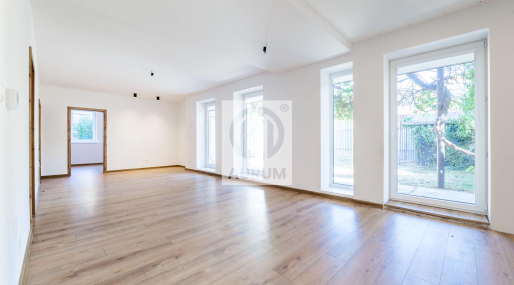 Dom s veľkým investičným potencionálnom, 353 m2, KE- JUH