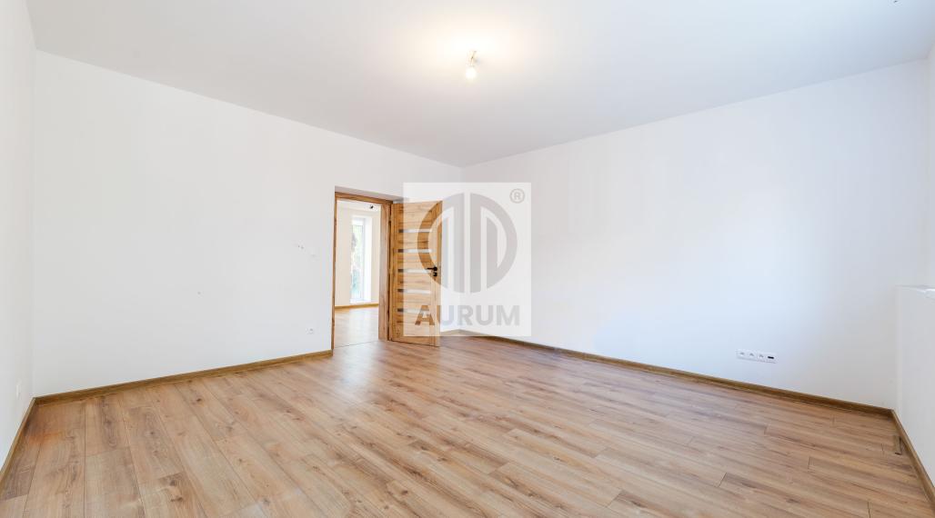 Dom s veľkým investičným potencionálnom, 353 m2, KE- JUH