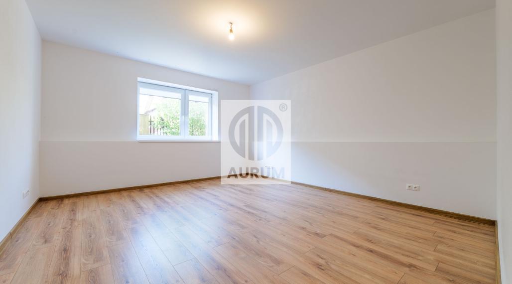 Dom s veľkým investičným potencionálnom, 353 m2, KE- JUH