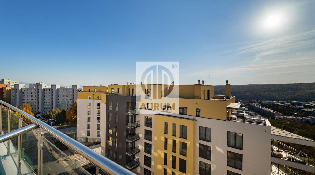 4 i PENTHOUSE s Privátnou Terasou 230 m2, KVP, Klimkovičova