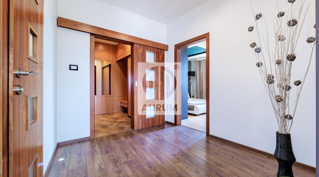 4 i PENTHOUSE s Privátnou Terasou 230 m2, KVP, Klimkovičova