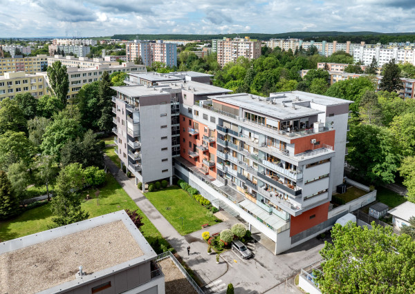 Priestranný 2 izb. byt, 67 m2 v Novostavbe, ul. Obrody