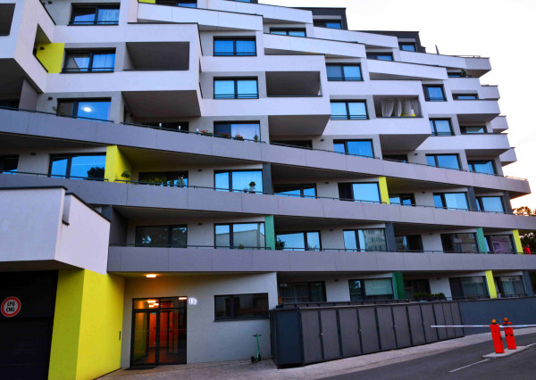 Dvojité parkovacie miesto v centre, projekt 